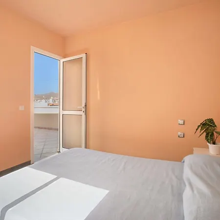 Atico Abrigos Apartman Los Abrigos