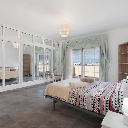 Apartman Atico Abrigos